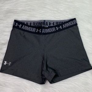 Under Armour shorty